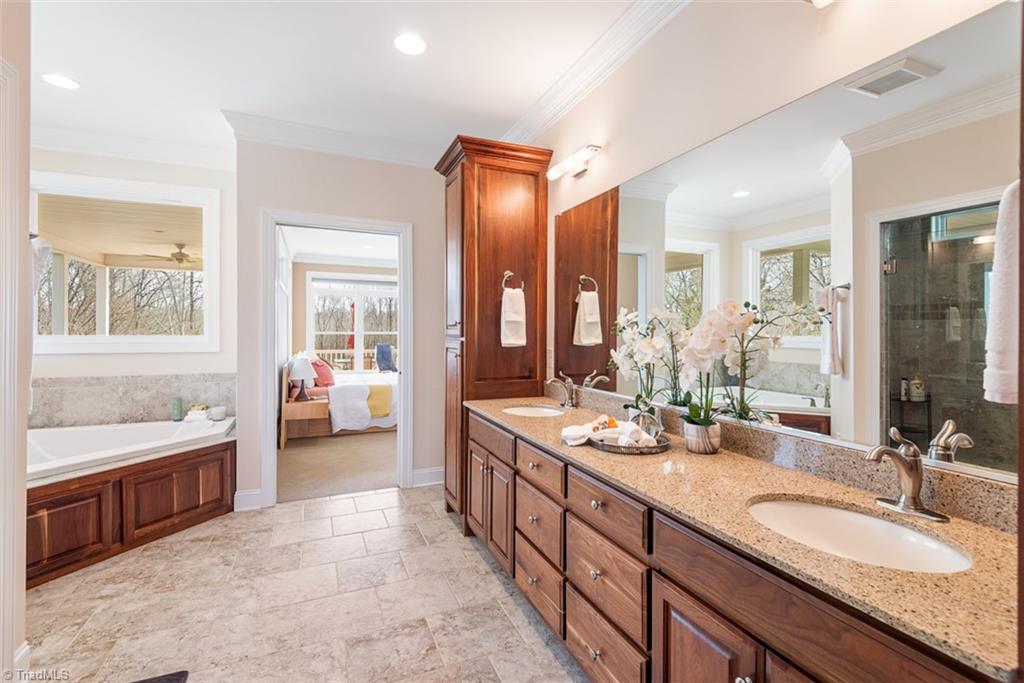 2035 Allen Jarrett Drive