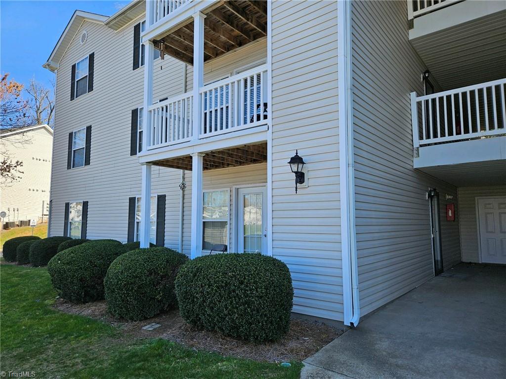 903 Hanahan Court # A Unit: 1-A