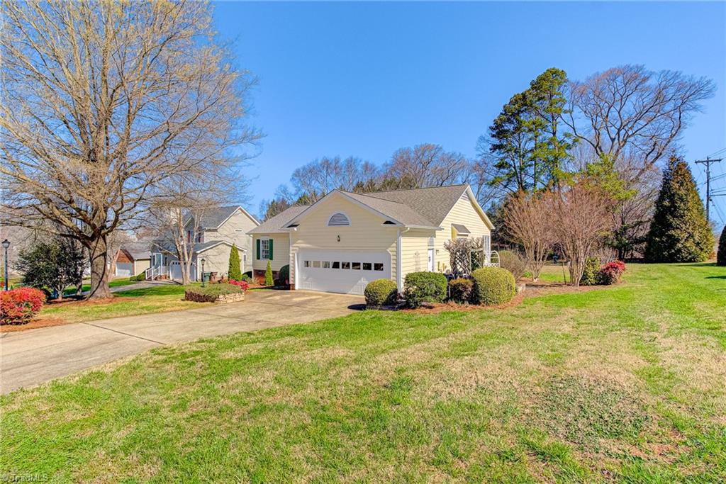 2300 Glen Meadow Drive