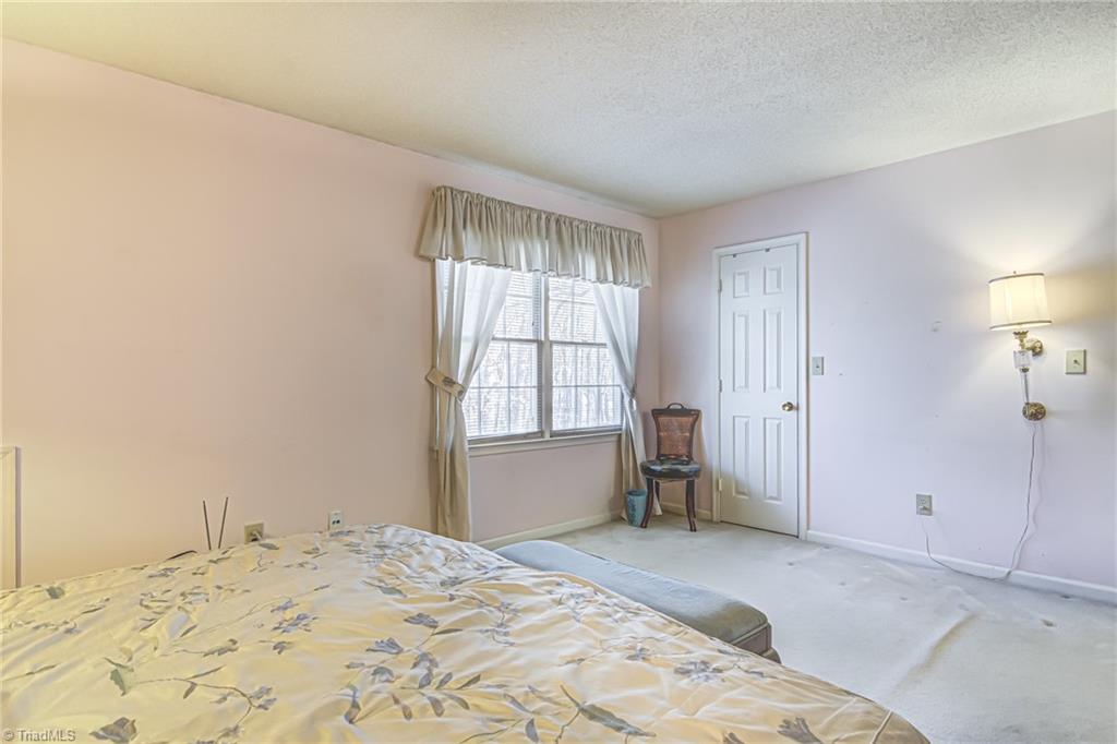 2520 Cottage Place