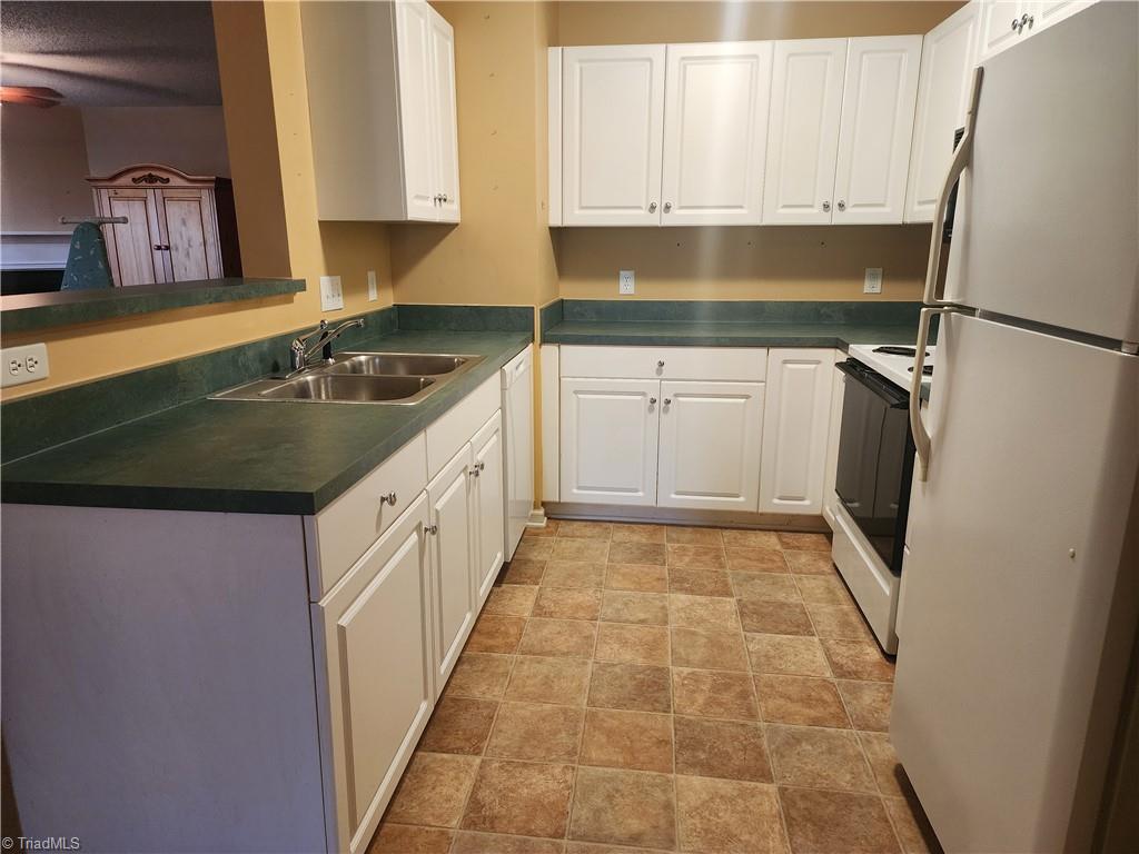 3717 Morris Farm Drive