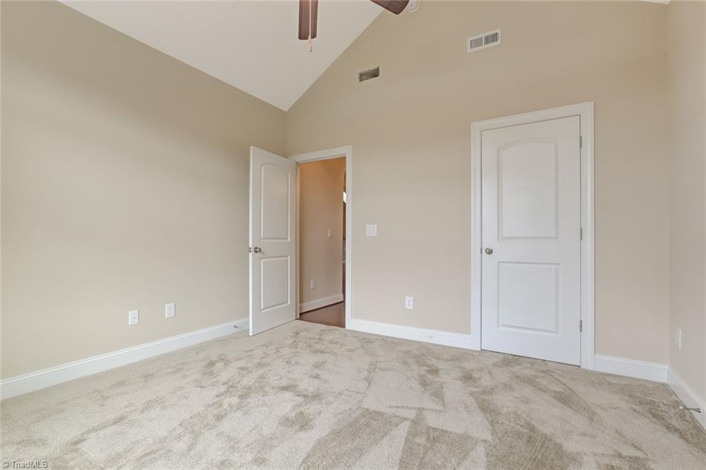 147 Dunvegan Lane # 67