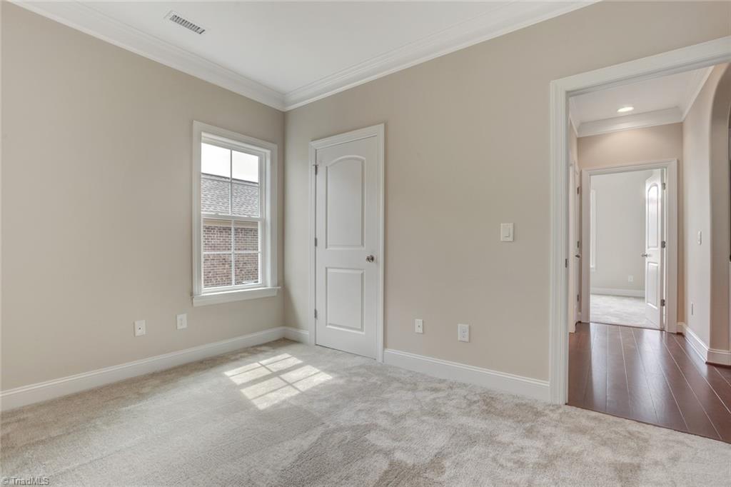 147 Dunvegan Lane # 67