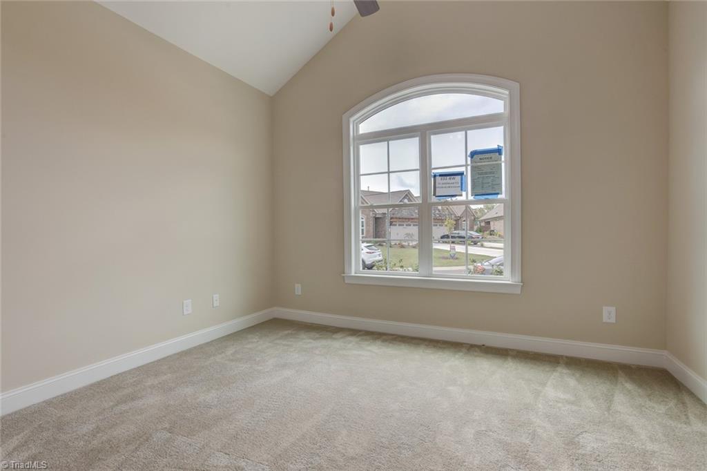 147 Dunvegan Lane # 67