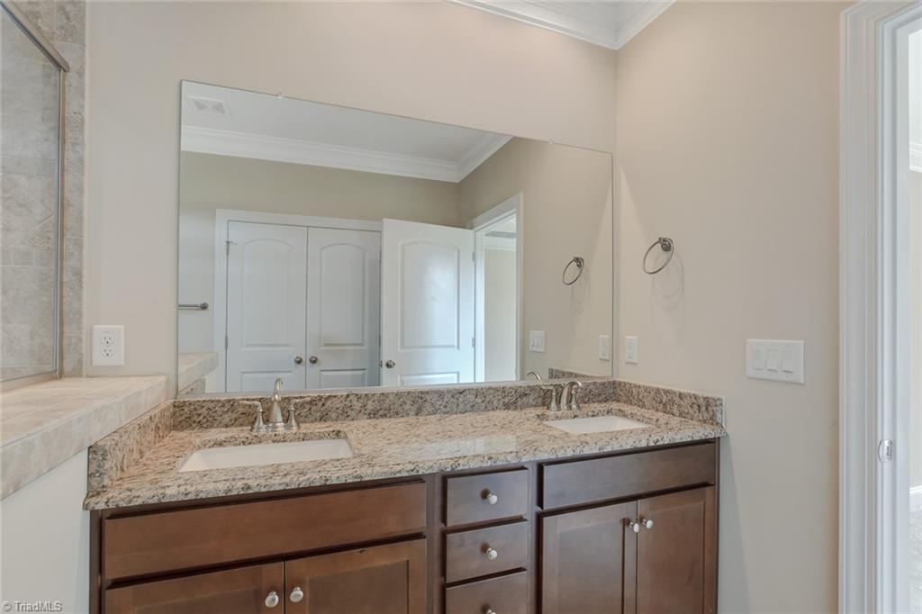 147 Dunvegan Lane # 67