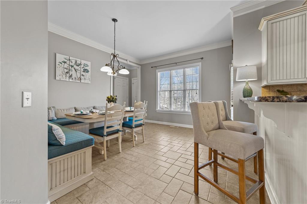 6107 Colwyn Court