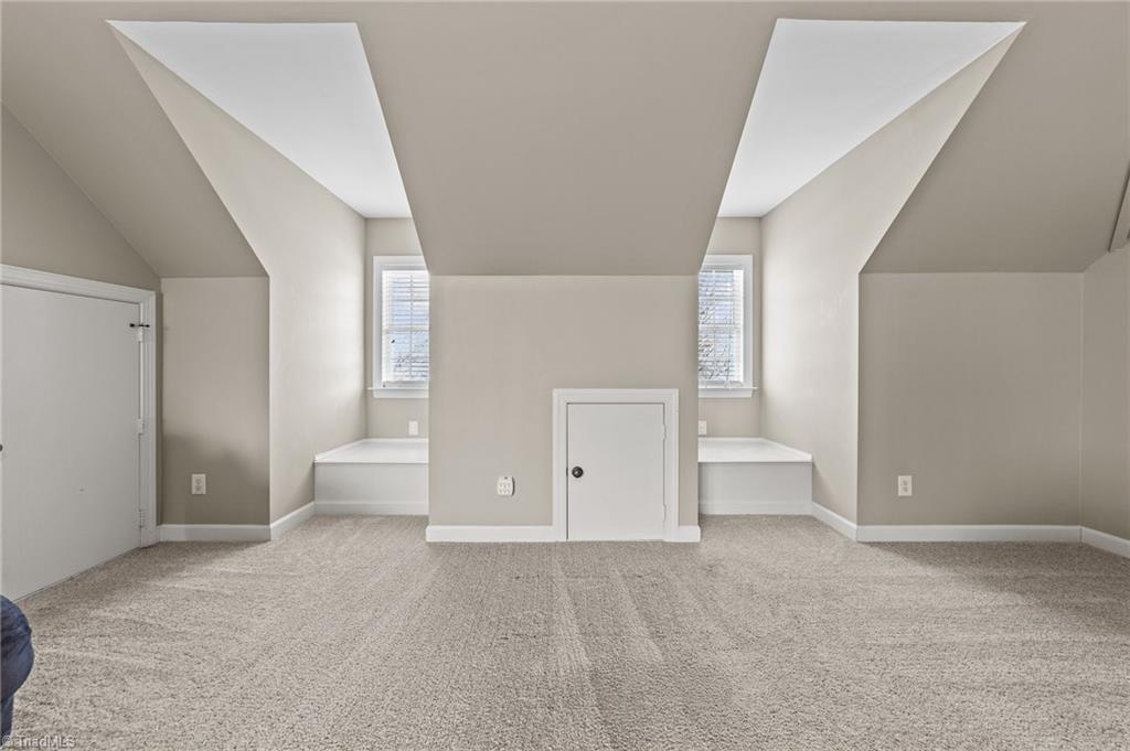6107 Colwyn Court