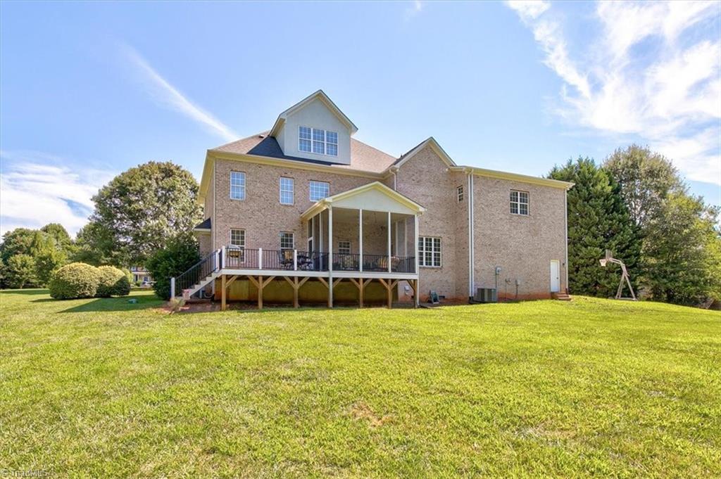 6107 Colwyn Court