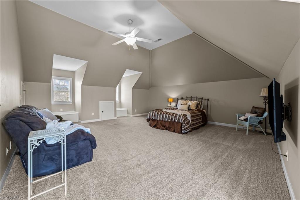 6107 Colwyn Court