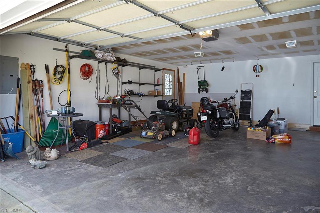 8117 Chestershire Road