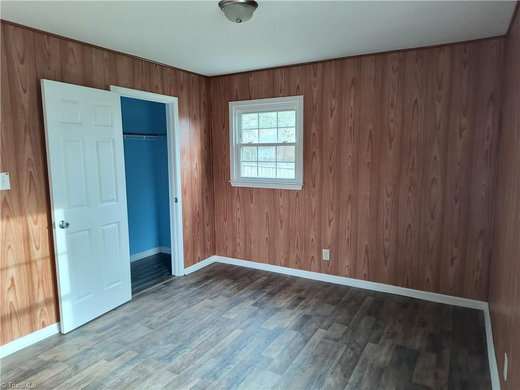 3831 Hartford Street