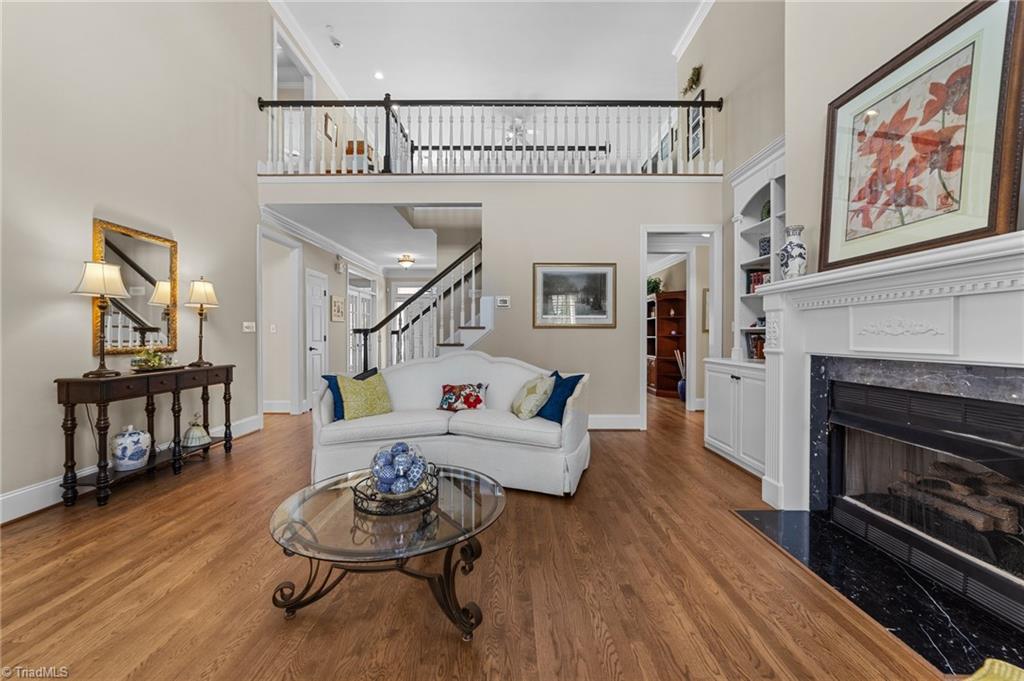 5010 Bearberry Point