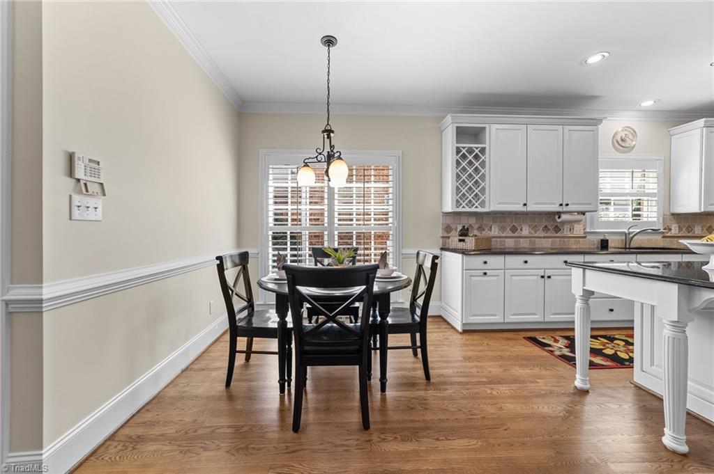 5010 Bearberry Point