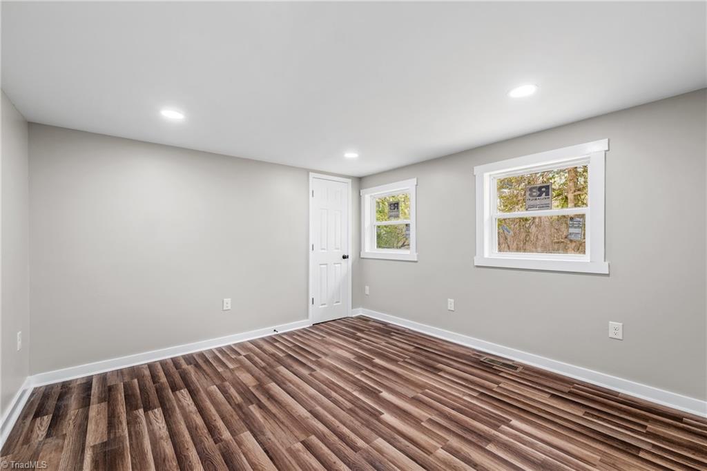 121 Glendale Road
