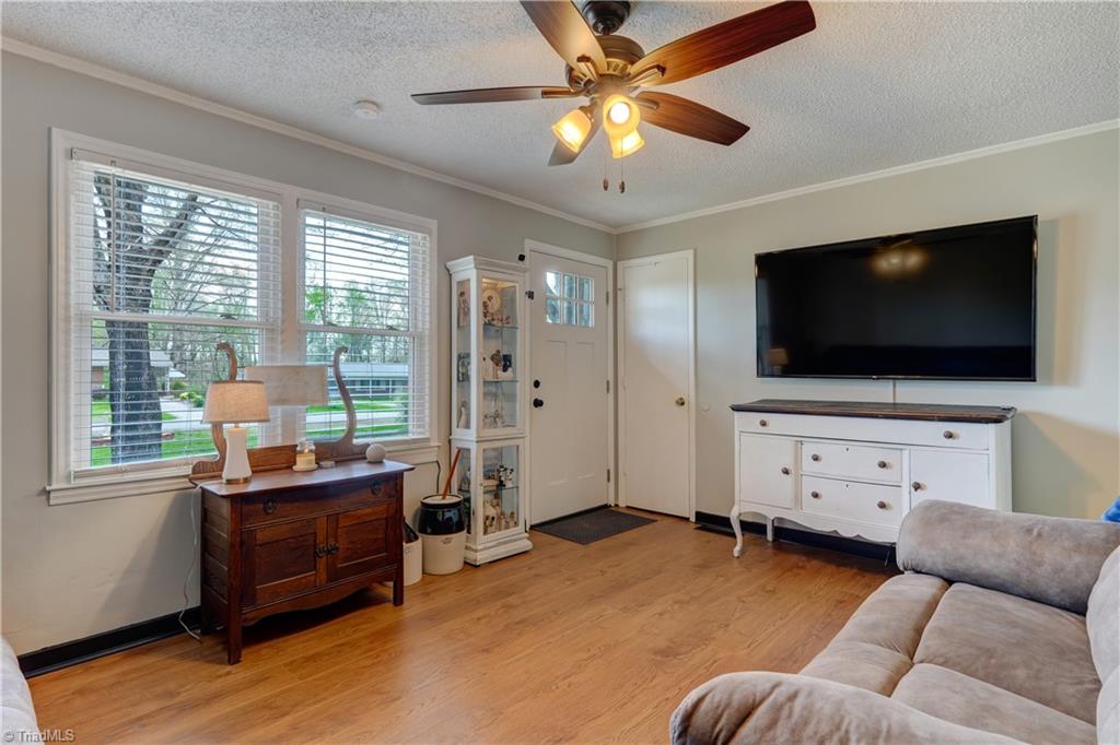 4223 Compton Drive