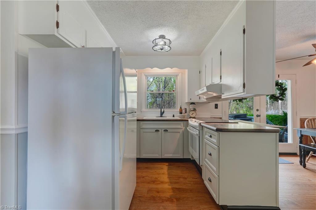 4223 Compton Drive