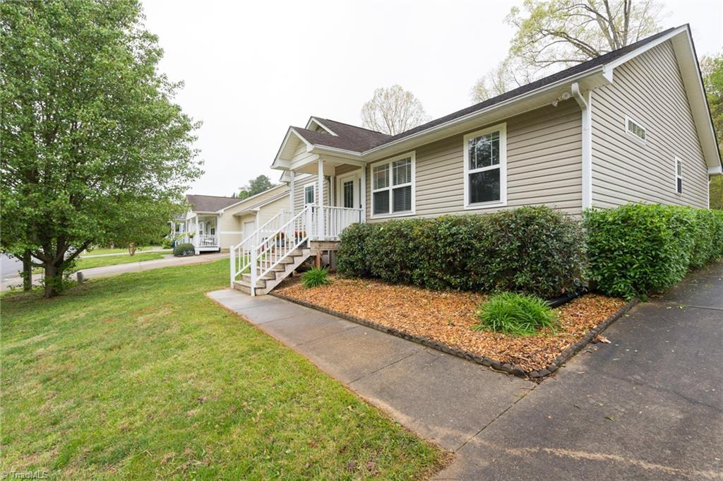 1754 Willa Place Drive