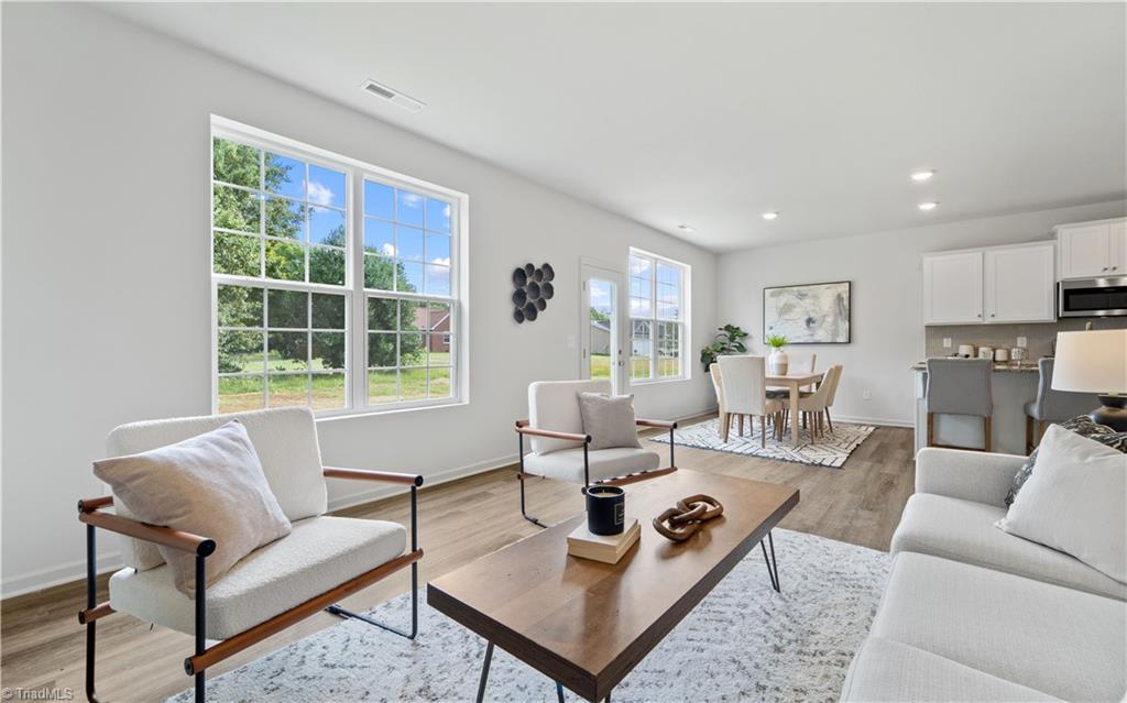 8117 Reynolda Road