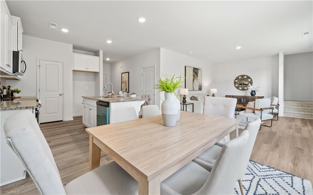 8117 Reynolda Road
