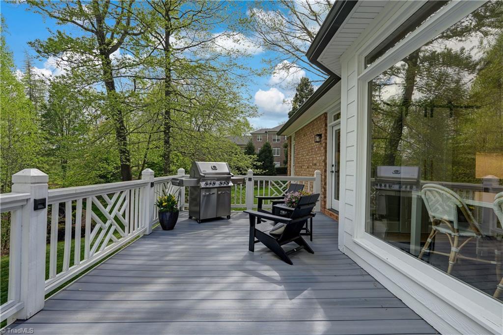 6 Foxglove Lane
