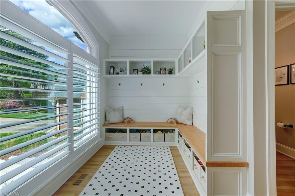 6 Foxglove Lane
