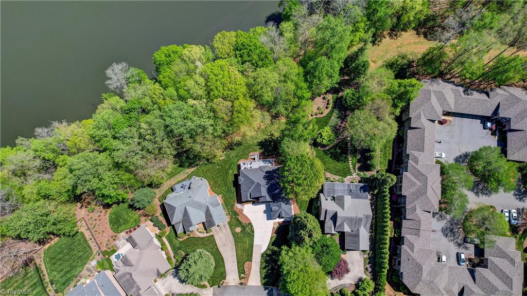 6 Foxglove Lane