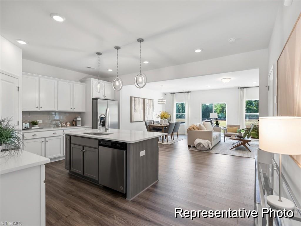 17 Saltford Lane # 15B