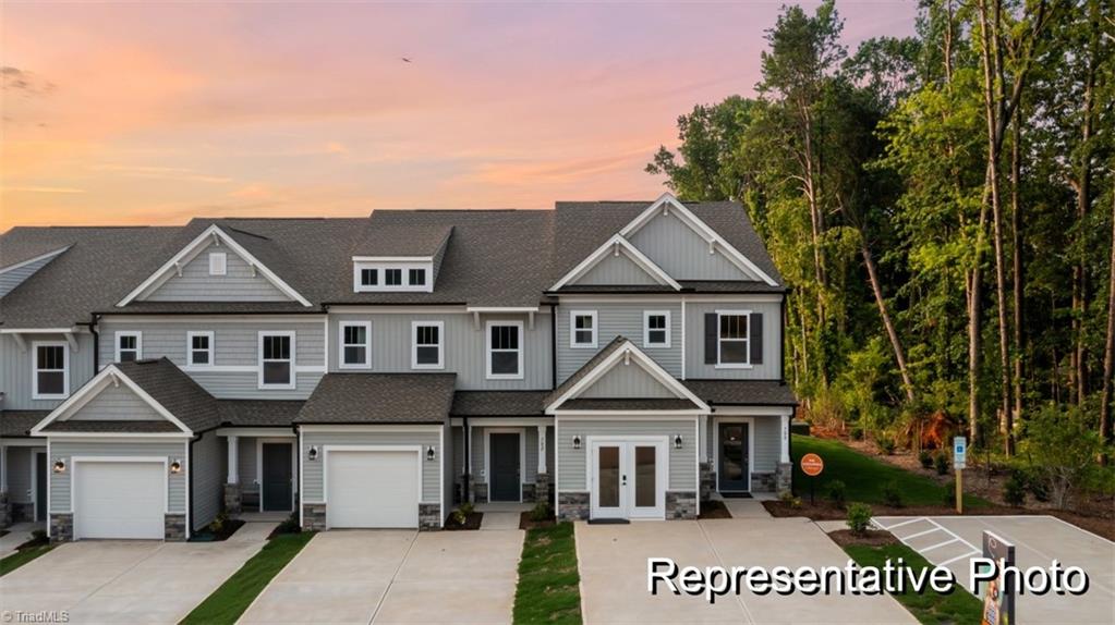 17 Saltford Lane # 15B