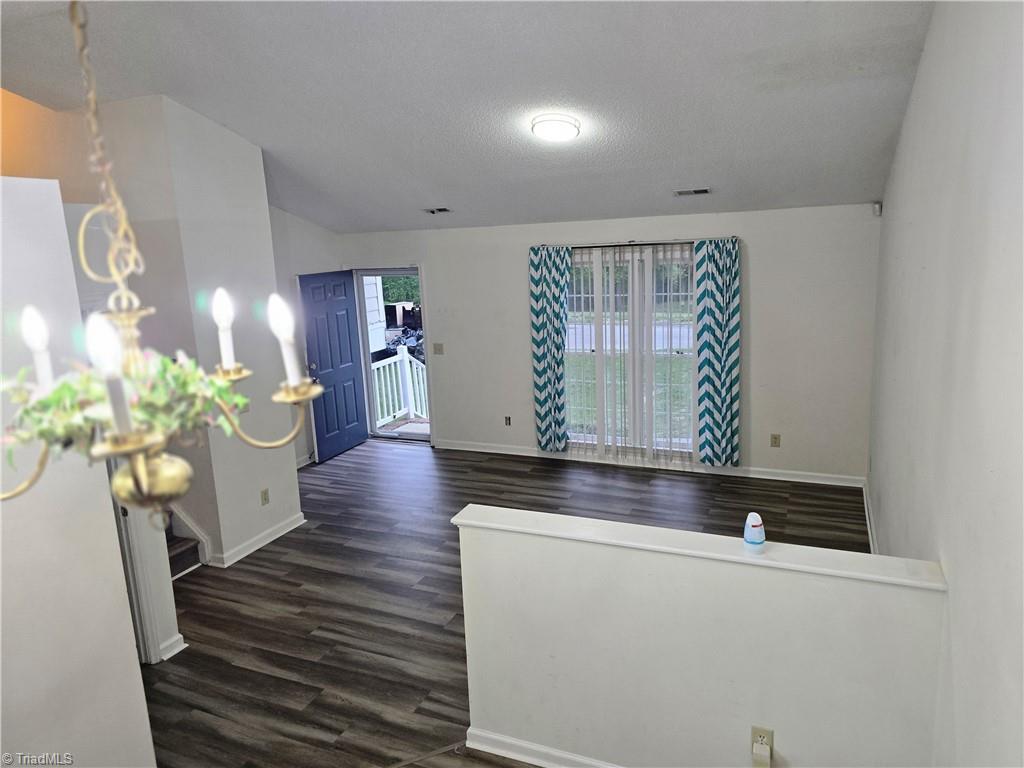 3315 Argyle Lane