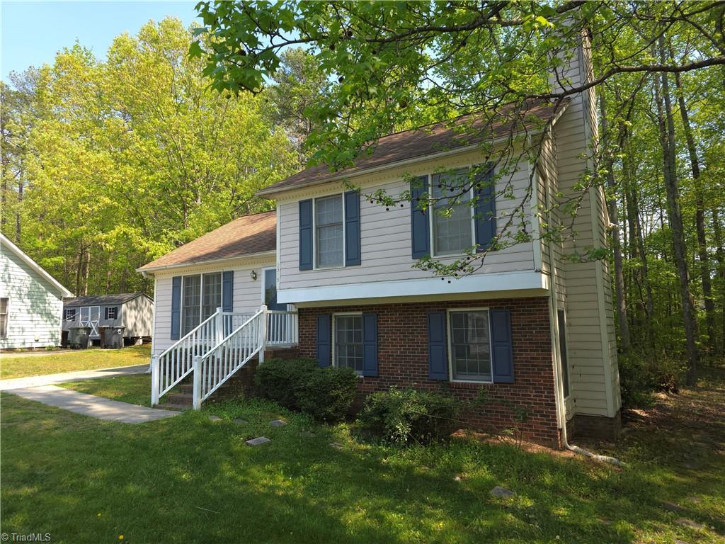 3315 Argyle Lane