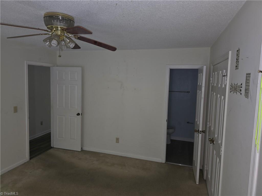 3315 Argyle Lane