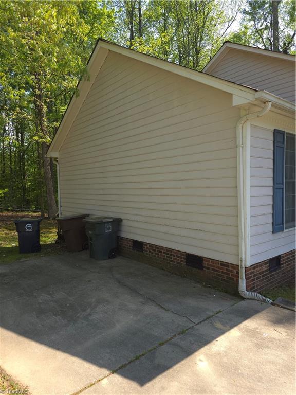 3315 Argyle Lane
