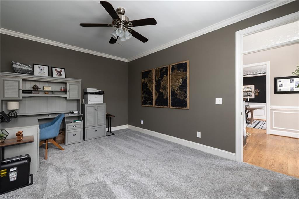 2551 King William Drive