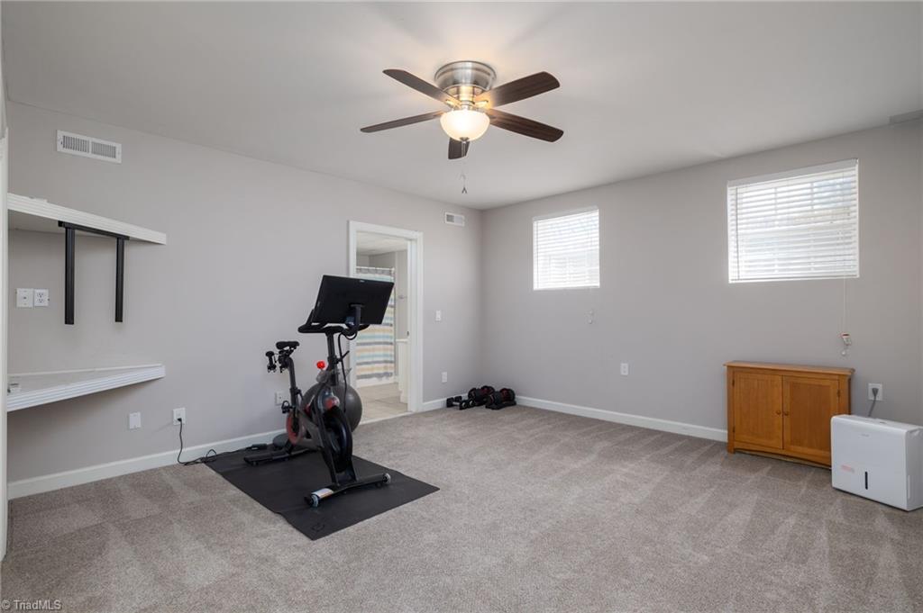 2551 King William Drive