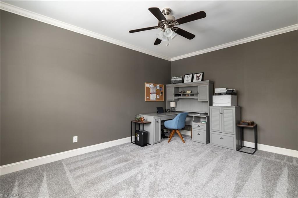 2551 King William Drive