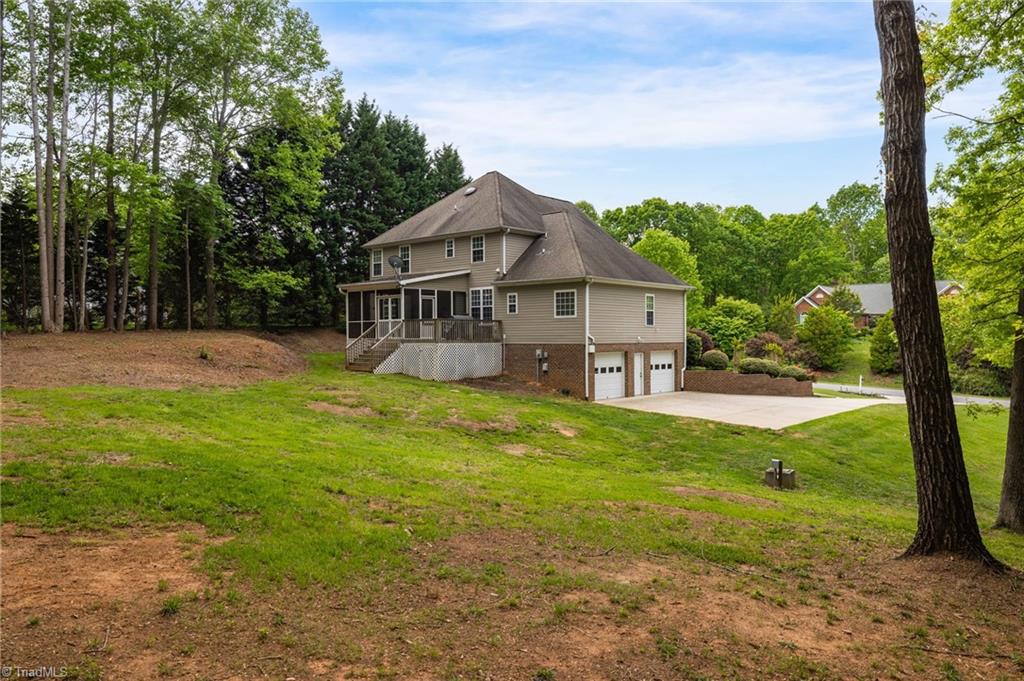 2551 King William Drive