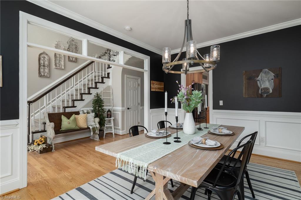 2551 King William Drive