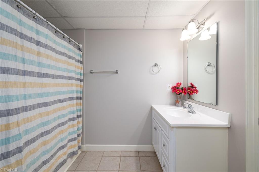 2551 King William Drive