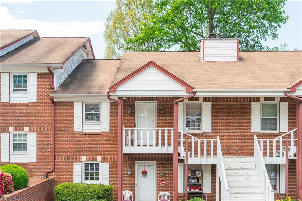 230 Olde Vineyard Court