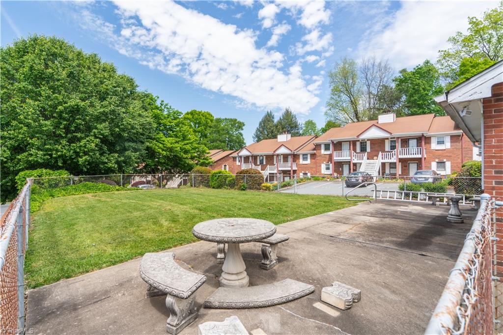230 Olde Vineyard Court
