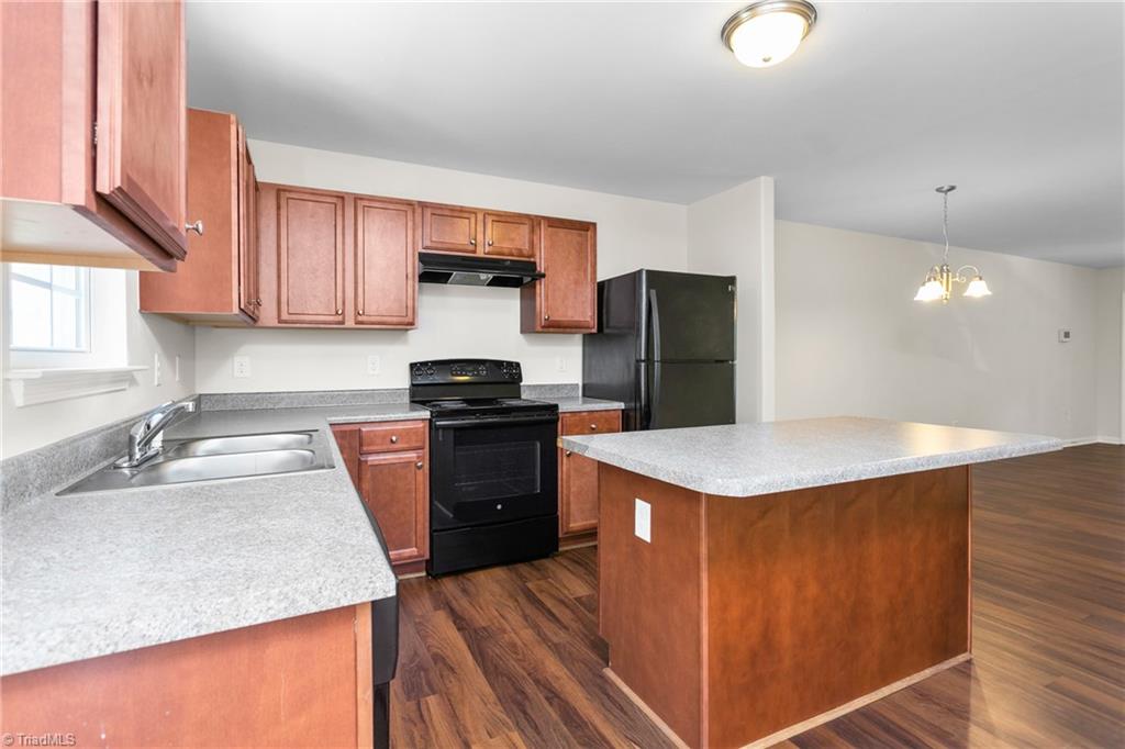 113 Swan Haven Lane