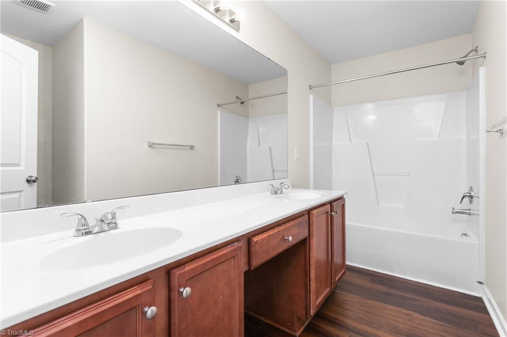 113 Swan Haven Lane