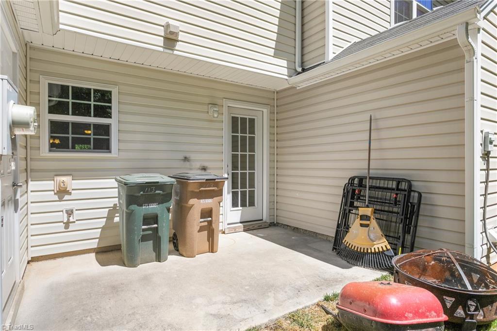 113 Swan Haven Lane
