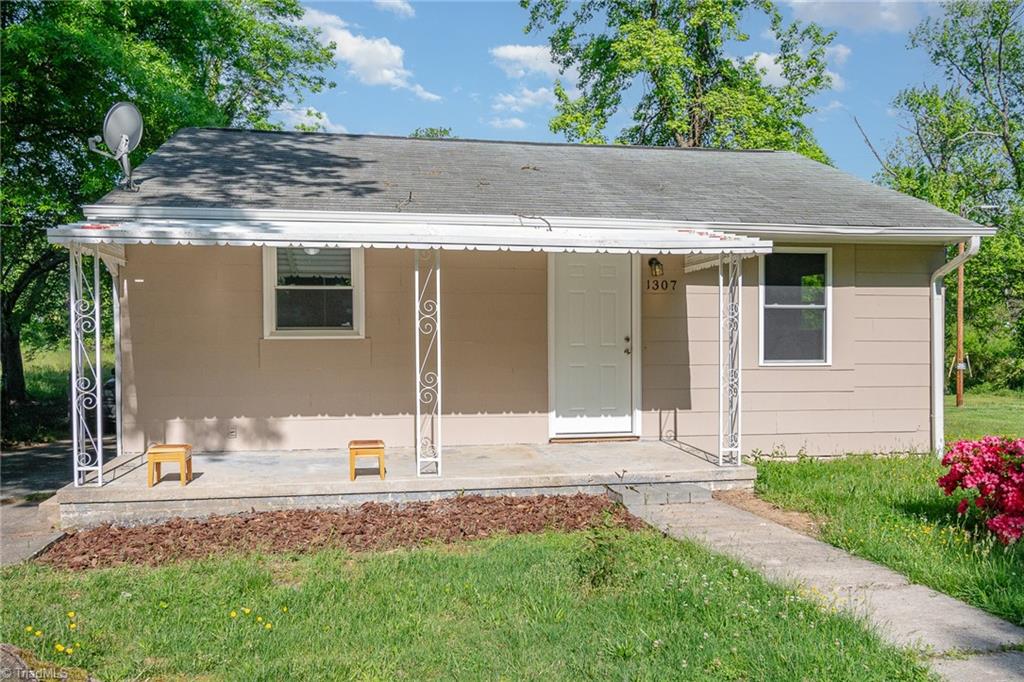 1307 Elmer Street