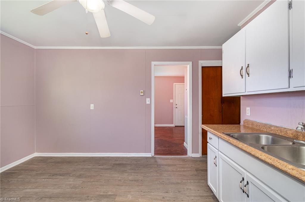 1307 Elmer Street