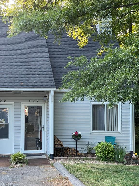570 Brookside Court