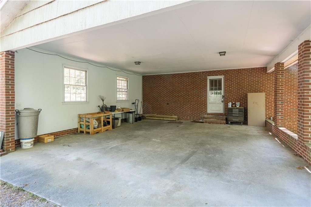 4464 Fernbrook Drive