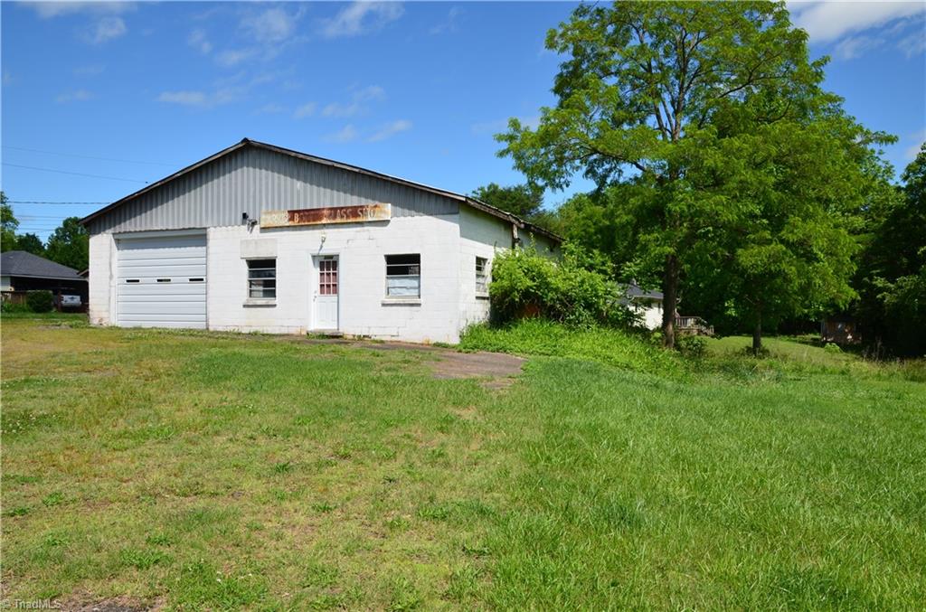 122 Satterfield Lane