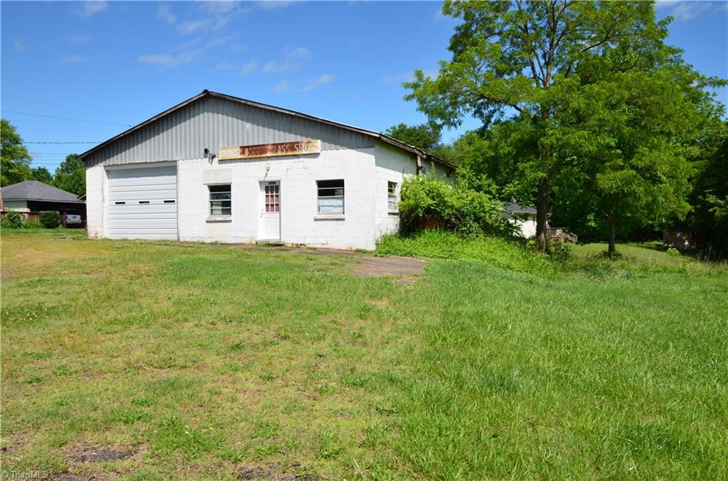 122 Satterfield Lane