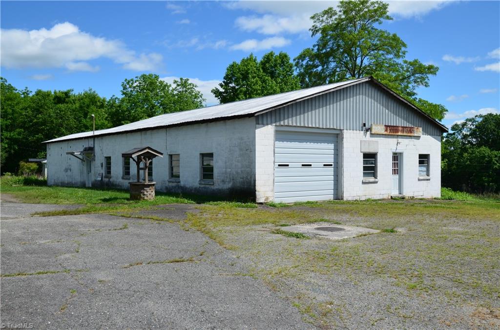 122 Satterfield Lane